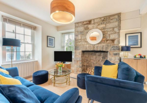 Castle House - New Quay